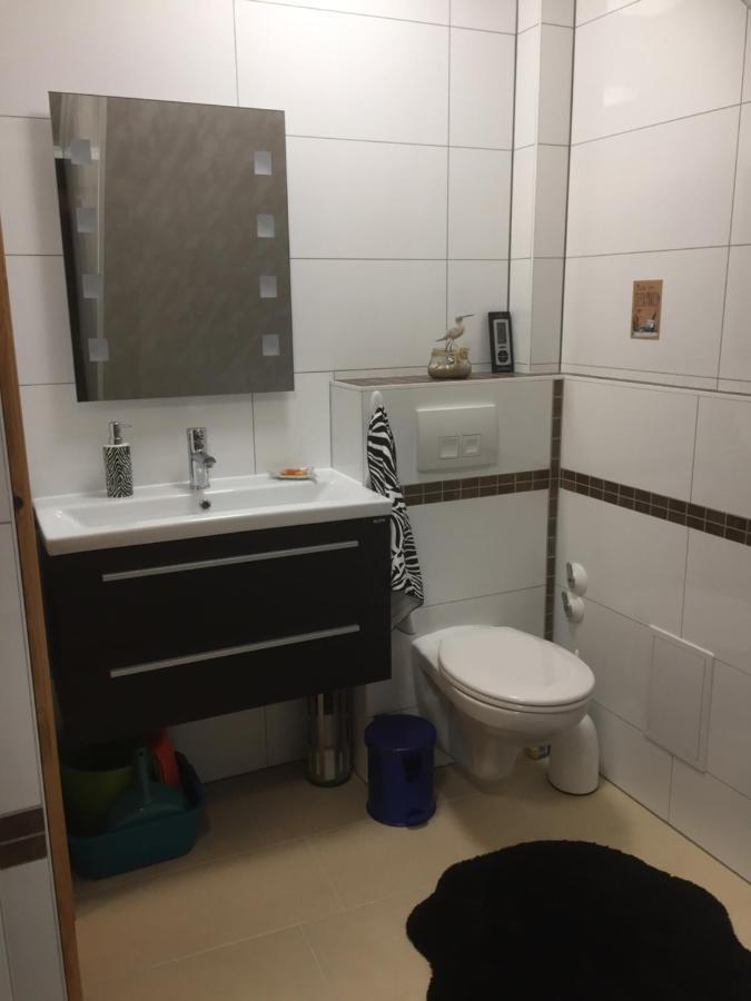 Appartamento Unter Dem Dach Mit Parkplatz BRE Esterno foto
